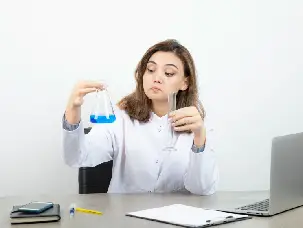 When to Get Help with A-Level Chemistry – Parent Guide